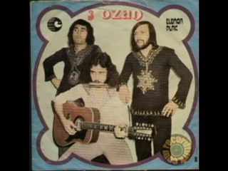 Ajlan ve 3 Ozan - Uyur Iken Uyardilar