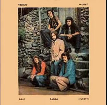 Cem Karaca ve Mogollar - Deniz Üstü Köpürür (1974)