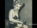 Marilyn Monroe Fitness Antrenmanı Fotoğrafları, 1952 ~ bodytr.com