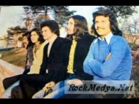 Ersen ve Dadaslar - Güzele Bak Güzele (1975)