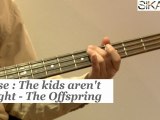 Comment jouer The kids aren't alright de The Offspring à la basse ? -HD