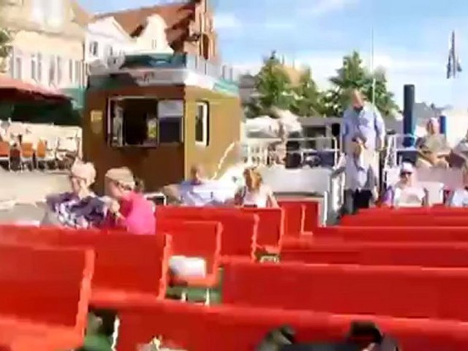 L?beck - With Two Tourists from Brazil | Discover Germany