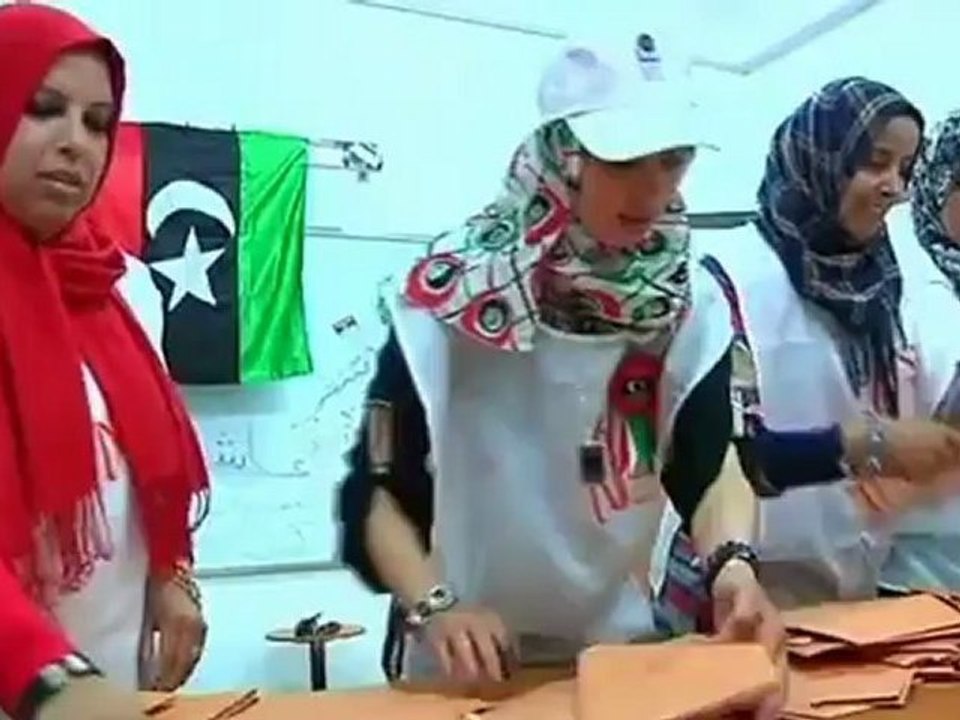 Libyans celebrate vote