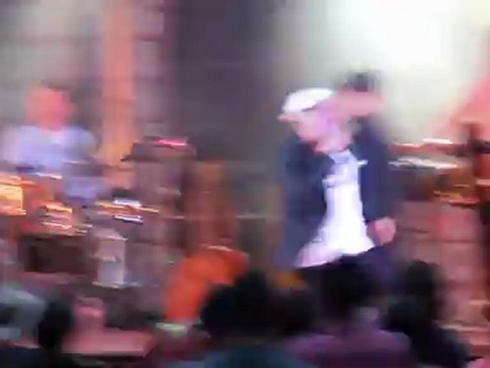 Temps modernes (extrait) HK et les Saltimbanks Fête Départmentale PCF34 Grammont Montpellier