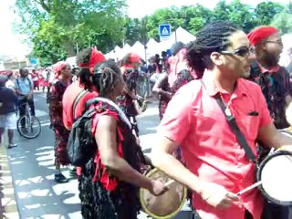 MARCHE/CARNAVAL TROPICAL DE ROSNY SBOIS - 01072012