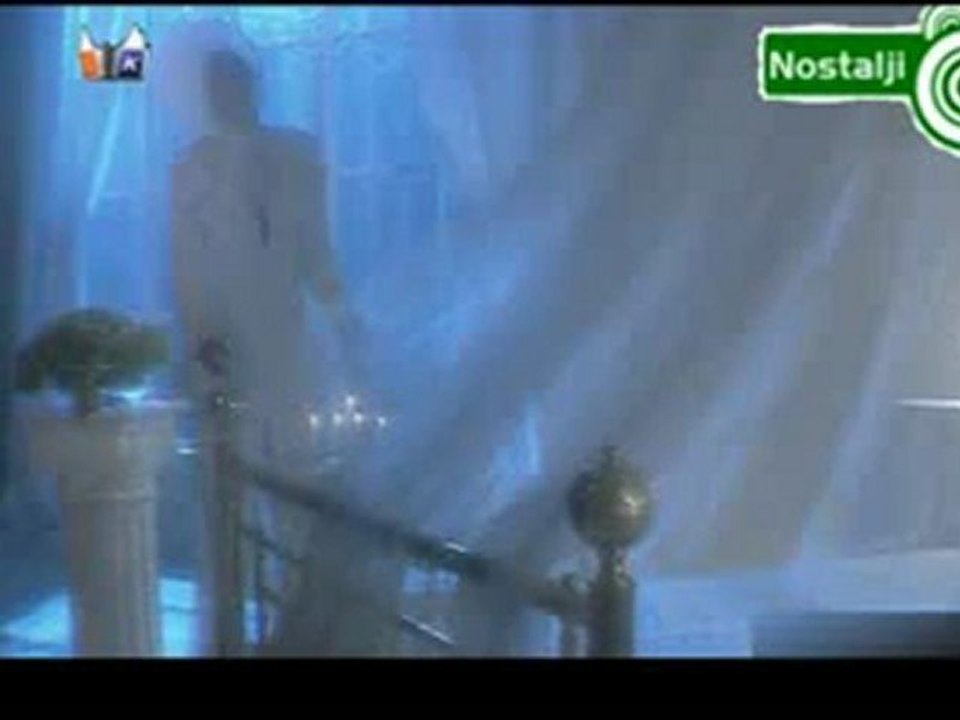 Seden Gürel   "Devlerin Aşkı Büyük Olur "