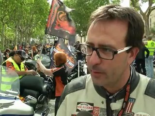 Video herunterladen: Unas 15.000 Harley-Davidson de más de 20 países distintos llenan las calles de Barcelona