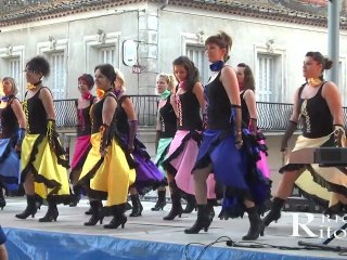 2012-Fête à la place de la fontaine