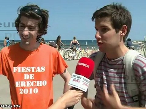 Las playas de Barcelona se llenan de gente