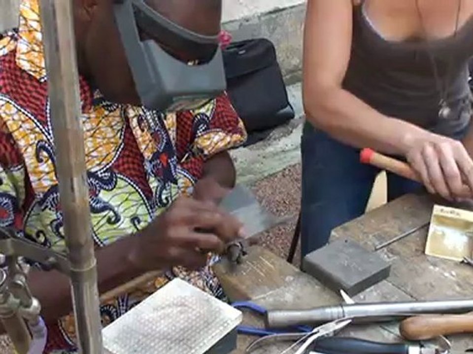 Dialogues en humanité 2012 Aly Dianka FORUM AUTOUR DE LA BIJOUTERIE