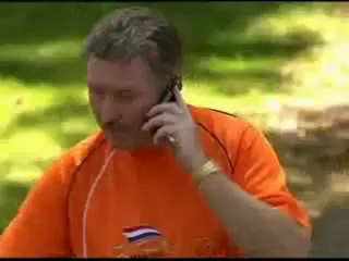 Mueren atropellados cuando presenciaban un desfile en Holanda