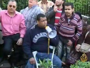 خروج ذوي الاحتياجات الخاصة للتعبيرعن مطالبهم