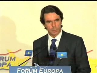 Aznar ensalza la labor de Mayor Oreja y San Gil en el País Vasco
