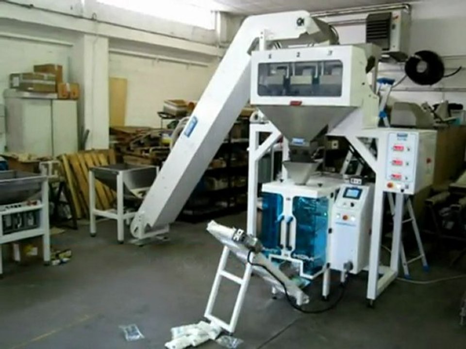 TECHNO D - Packaging machine with 3 head weigher