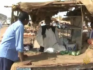 حظر انسياب المواد التموينية لجنوب السودان
