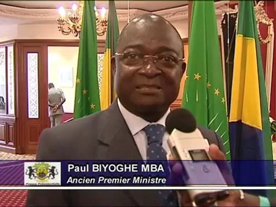 Audience accordée par le Président Ali Bongo Ondimba à l'ancien Premier Ministre Paul Biyoghe Mba