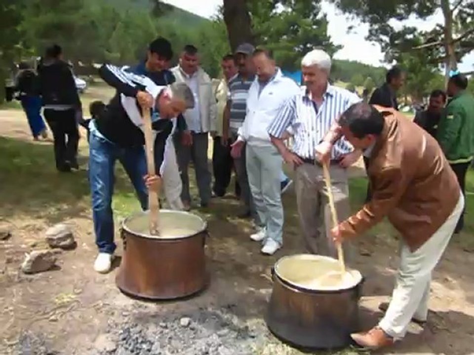 Alucra Kaledibi Köyü Şenlikleri