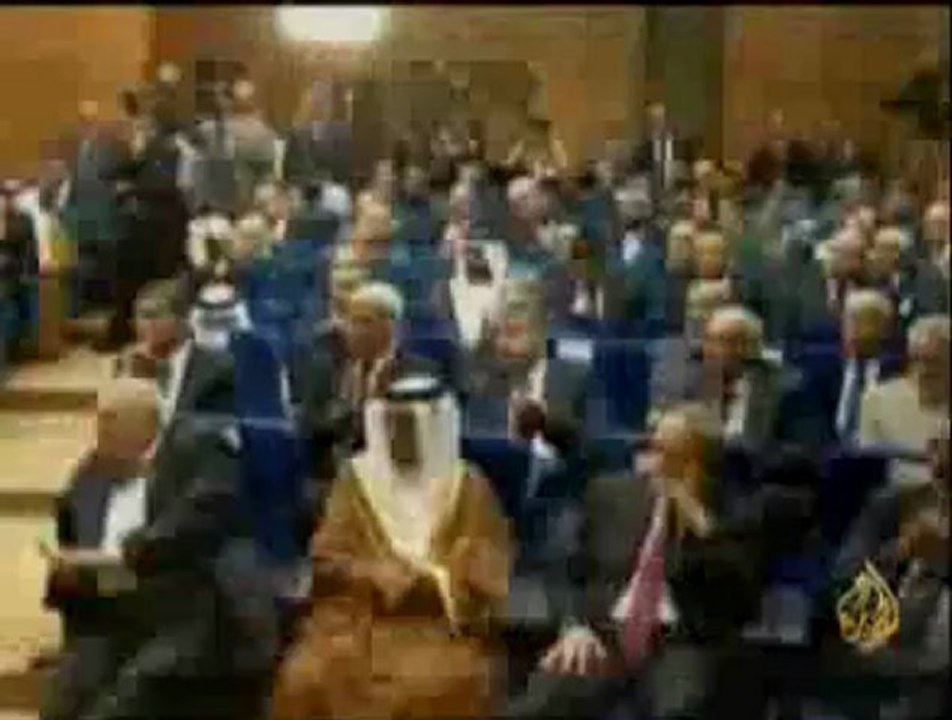 ميتشل يستقيل من منصبه كمبعوث للسلام