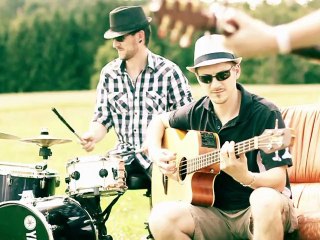 Folk in da House at Décibulles 2012: Mony and the Hatmen Live 🎶