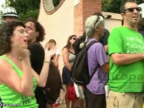 Protesta de docentes en la Consellería de Educación