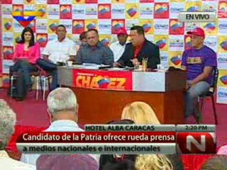 (VÍDEO) Rueda de Prensa del candidato de la Patria: Hugo Chávez parte 09.07.2012  3/8