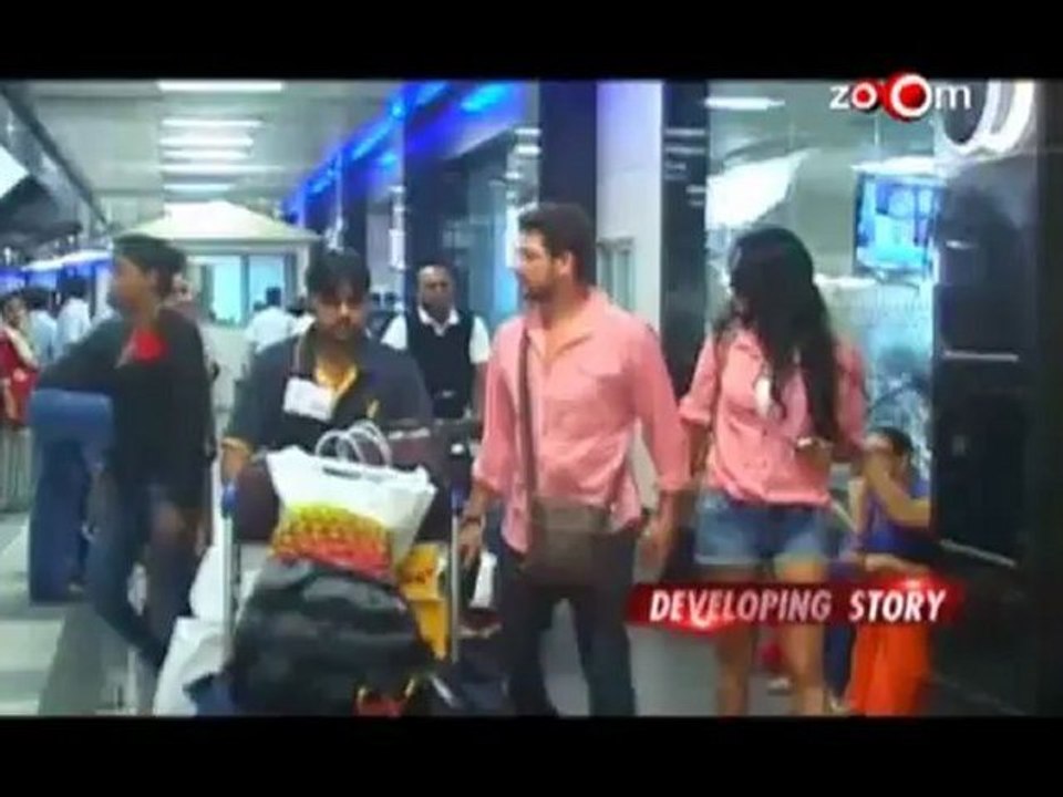 Akshay Kumar's Bollywood century, Kareena walks out of Sanjay Leela Bhansali's 'Ram Leela' & more