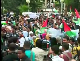 أجواء الفرحة تعم غزة والضفة بعد توقيع المصالحة