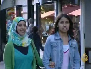 أحزاب يسارية وعروبية تشكل قطباً جديداً في تونس