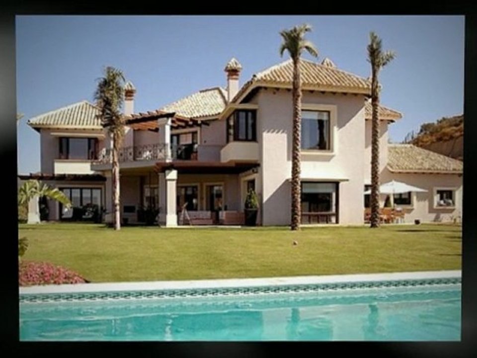 Luxury Holiday Villa To Rent In Istan Marbella - Video