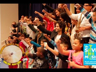 Ari Gold and Adrian Grenier's Jersey City School Visit for Power Saves the Music!