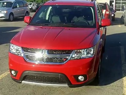 Dodge Journey 2012 Rouge à vendre chez Landry Auto Chrysler Laval