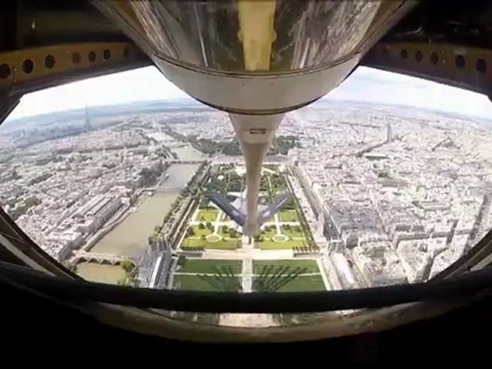 Le défilé du 14 Juillet vu du ciel