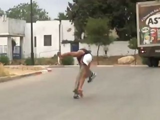 abdel-hak acrobate ( salto arriére 1) .mp4 - YouTube