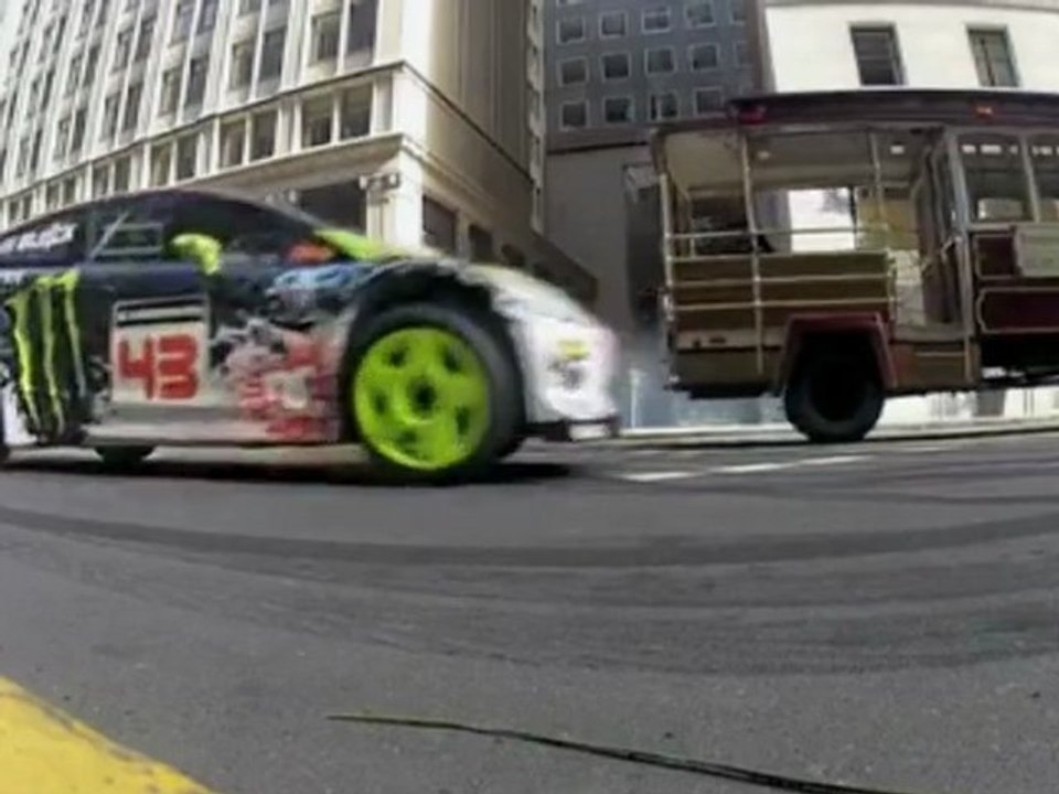 Le pilote Ken Block, roi du drift à San Francisco