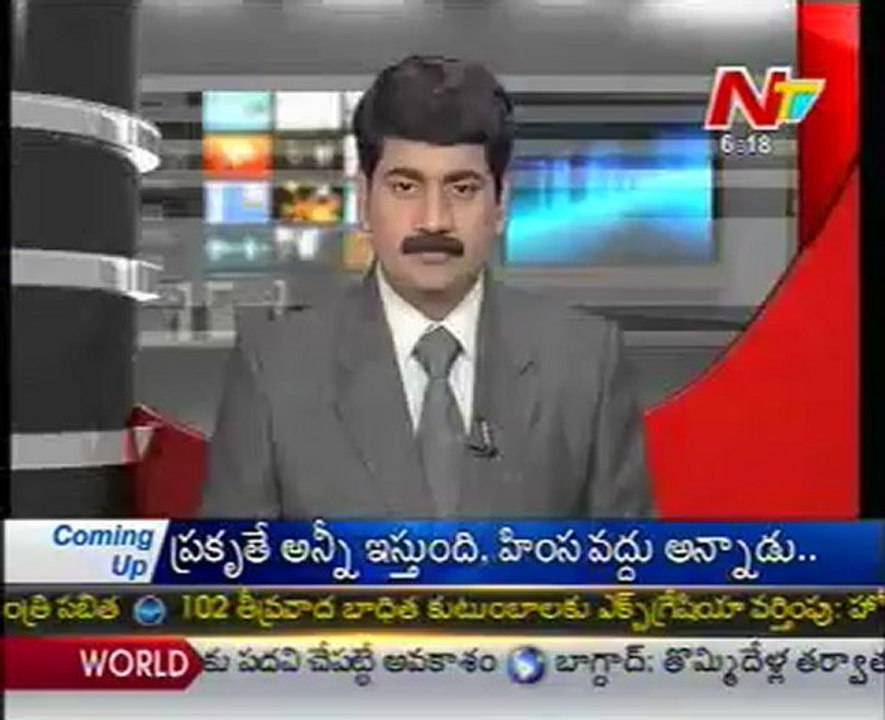 Egyptian Army Commandos Misbehaving a Girl