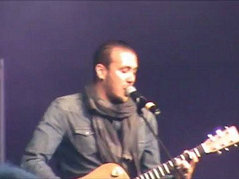 merwan rim ; mens-moi