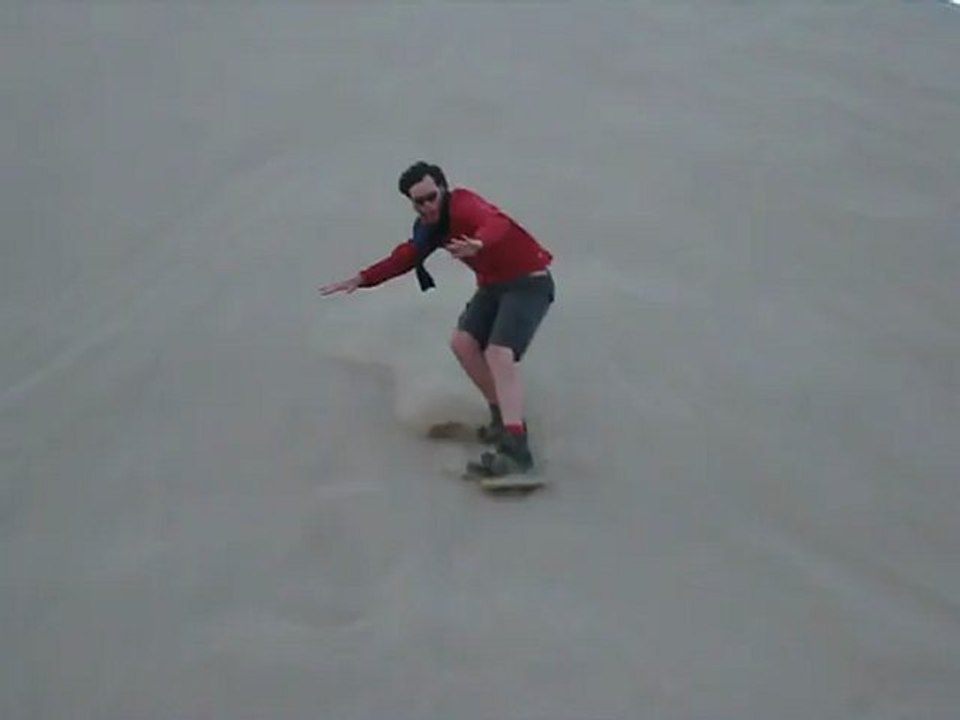 nico debout ptite dune huacachina