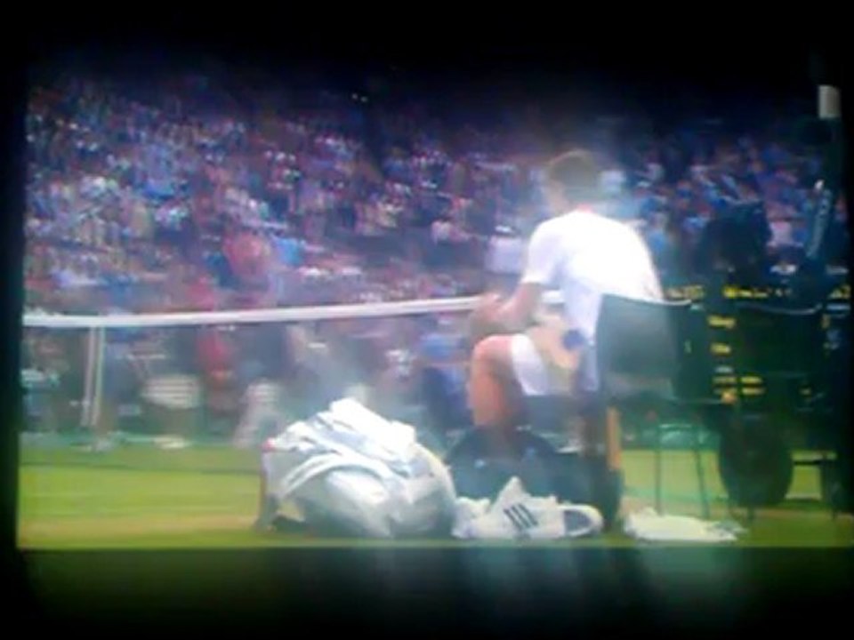 Ο Φέντερερ κατακτά το Wimbledon το ΔΑΝΑΟΣ στο... πόδι