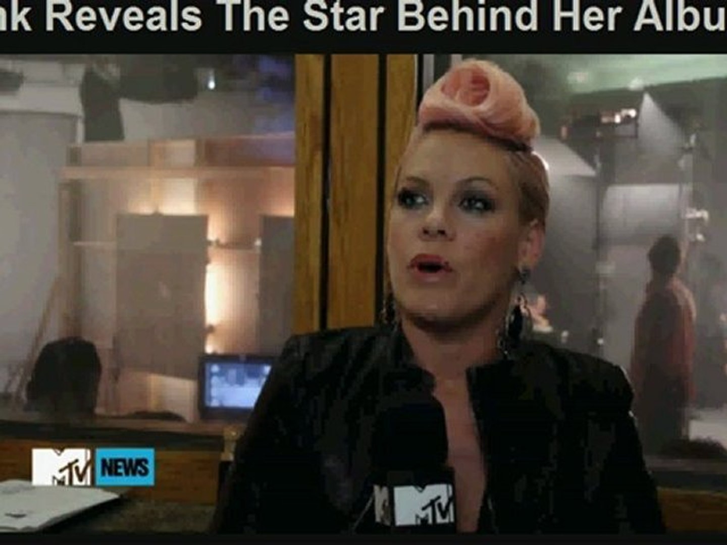 ⁣P!nk talks about her new album - PET