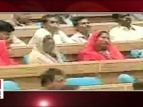 Sonia Gandhi at MGNREGA Sammelan explains the benefits of the policy