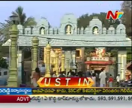 Heroine Deeksha Seth visits Srikalahasti Temple