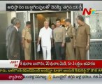 Yeddyurappa 'defers' decision to resign