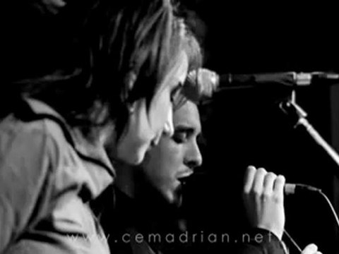 Cem ADRİAN & Aylin Aslım Herkes Gider Mi