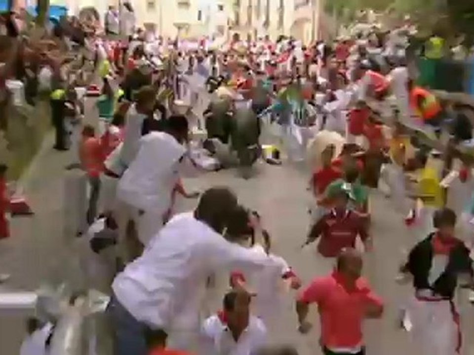 Spain's bull running festival draws thousands