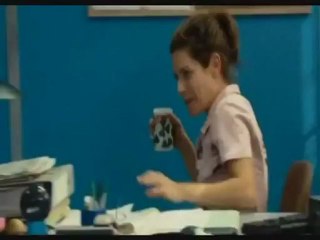 CHOC _Elle suce pour récupérer son portable.