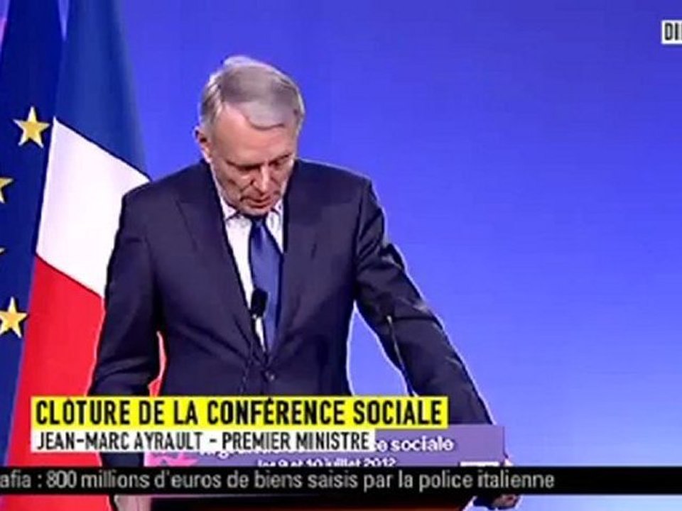 Ayrault annonce une réforme du Smic avant fin 2012