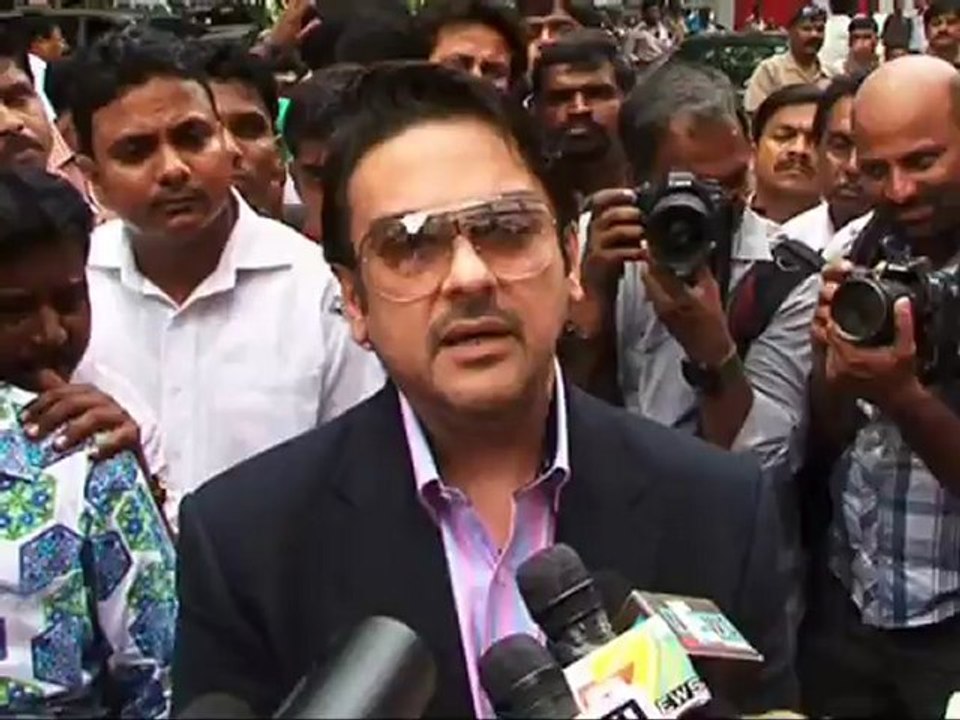 Adnan Shami And His Wife In Court-01