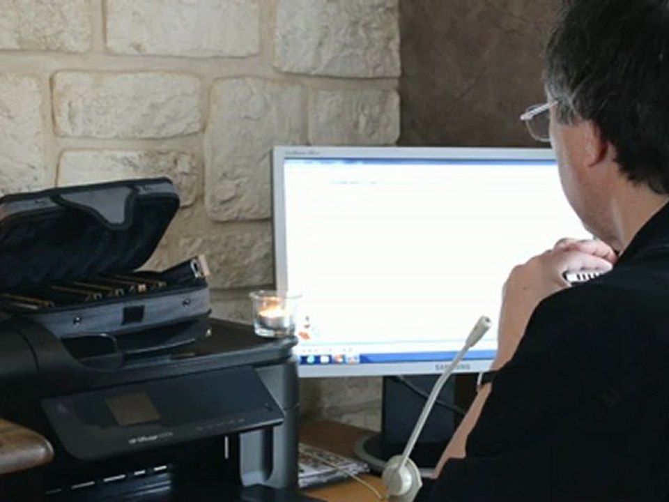 Harmonica, accompagnement de Grégoire du titre "Ta main"