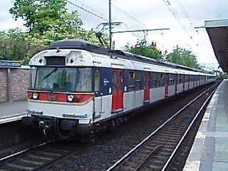 MS61 : Départ de la gare de Chatou Croissy sur la ligne A du RER