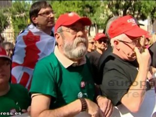 Las medidas de Rajoy, defensas y reproches